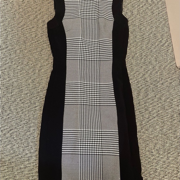 H&M Dresses & Skirts - Elegant Black and White H&M Dress